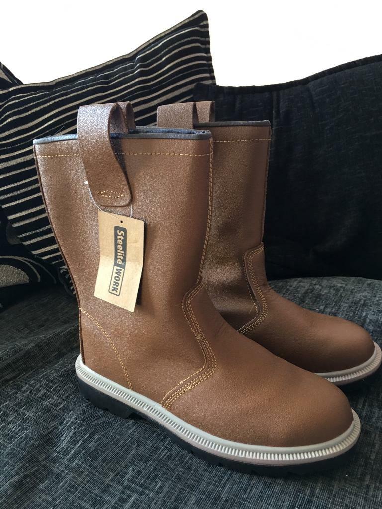 boys rigger boots